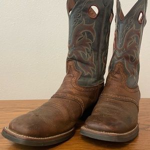 Men’s Justin Boots.
